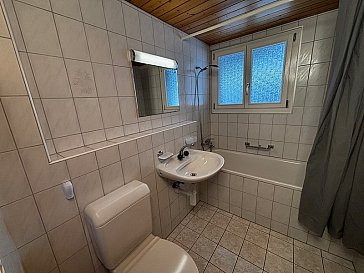 Ferienwohnung in Kandersteg - Badezimmer