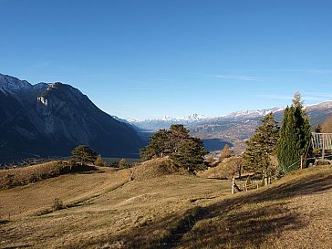 Ferienwohnung in Guttet-Feschel - Aussicht unter dem Haus