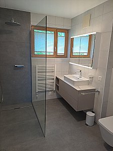 Ferienwohnung in Scuol - Begehbare Dusche