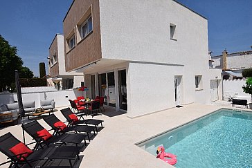 Ferienhaus in Ampuriabrava - Villa Fortuna - B