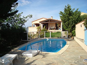 Ferienhaus in Appietto-Golfe de Lava - Piscine und Garten