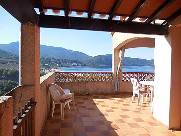 Ferienhaus in Appietto-Golfe de Lava - Grosse rundum Terrasse