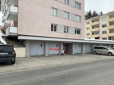 Ferienwohnung in Samedan - Garage