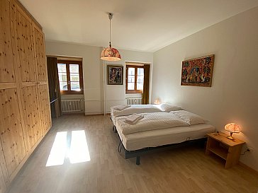 Ferienwohnung in Samedan - Schlafzimmer