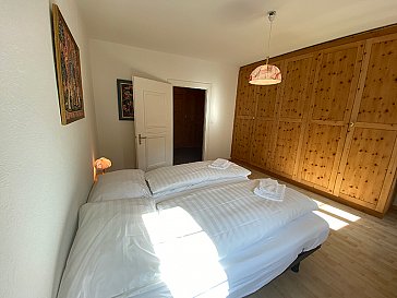 Ferienwohnung in Samedan - Schlafzimmer