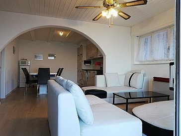 Ferienwohnung in Caviano - Wohnung